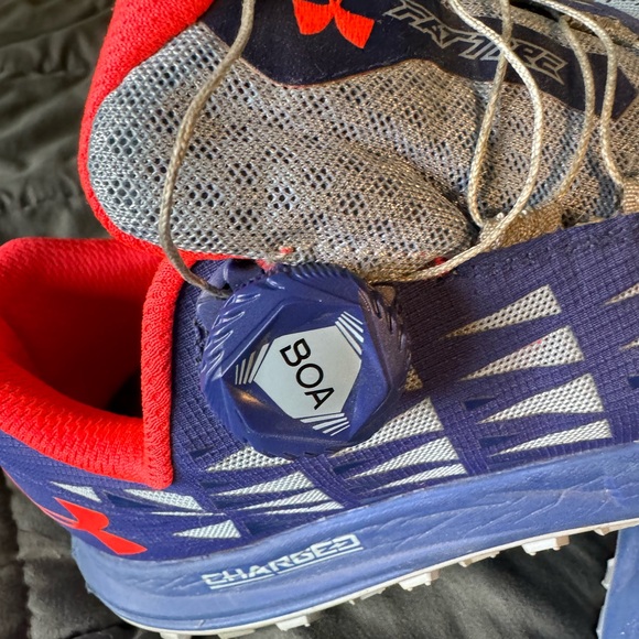 Under Armour Charged Fat tire - Picture 3 of 6